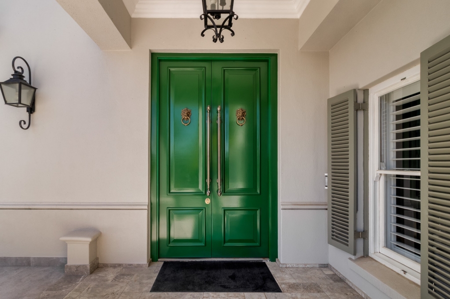 9 Bedroom Property for Sale in Parel Vallei Western Cape